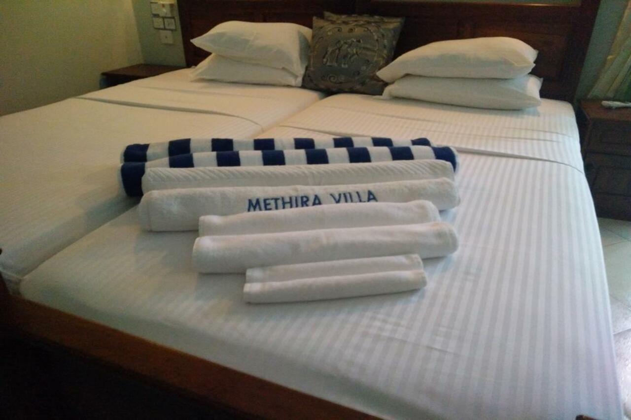 Methira Villa Aluthgama Buitenkant foto