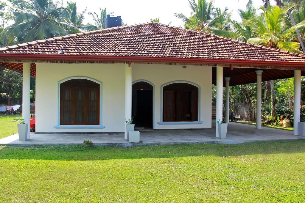 Methira Villa Aluthgama Kamer foto