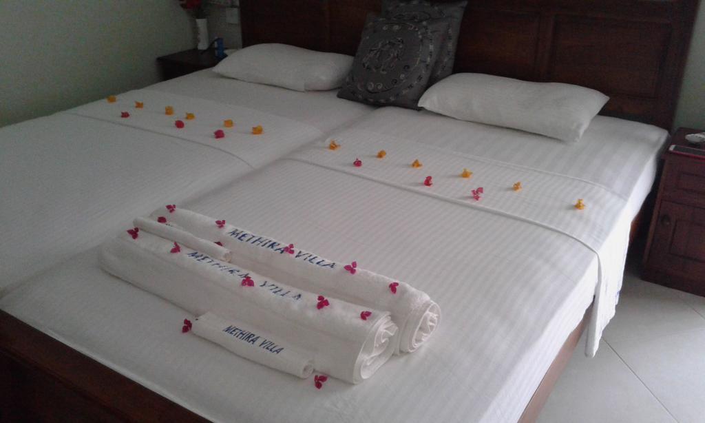 Methira Villa Aluthgama Buitenkant foto